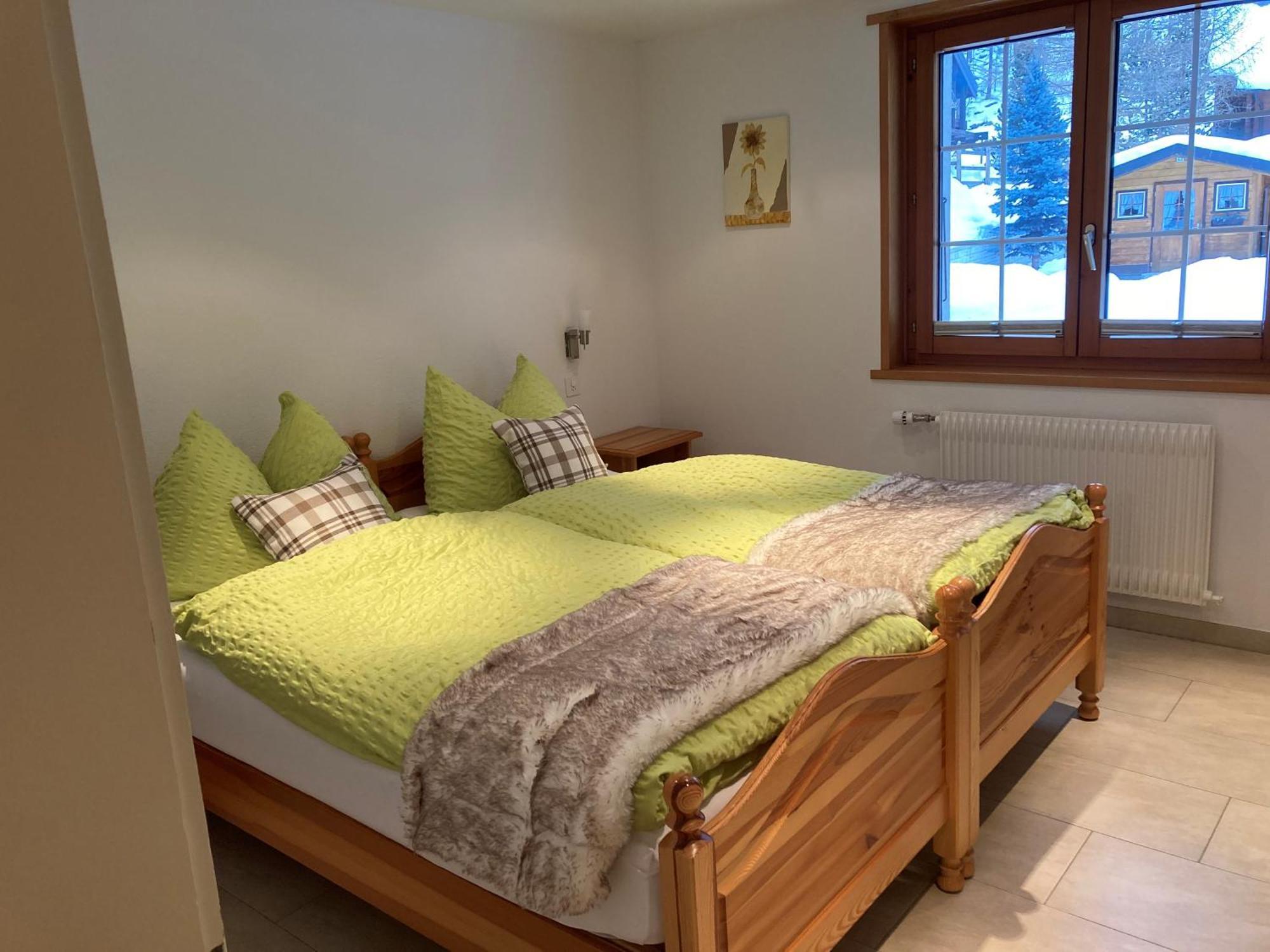 Haus Alpenperle Apartment Saas-Almagell Ruang foto
