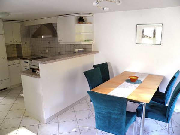 Haus Alpenperle Apartment Saas-Almagell Bagian luar foto